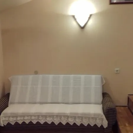 горска къща в петроф хоф * Elena
