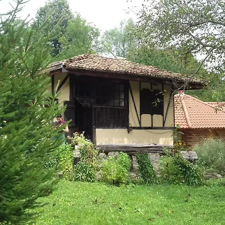 горска къща в петроф хоф